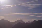 20061129_141026 Contrails sull'alto Lario.jpg